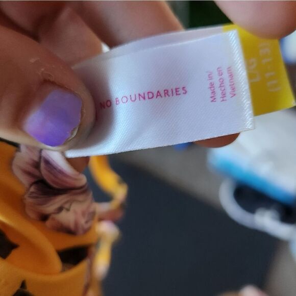 No Boundaries Yellow Floral Bikini Set - Picture 6 of 13